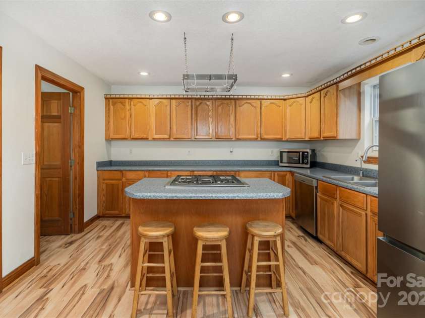 3720 Lanes Creek Road, Marshville, NC 28103.  MLS# CAR4242388, YatesRealty ID 8282. 