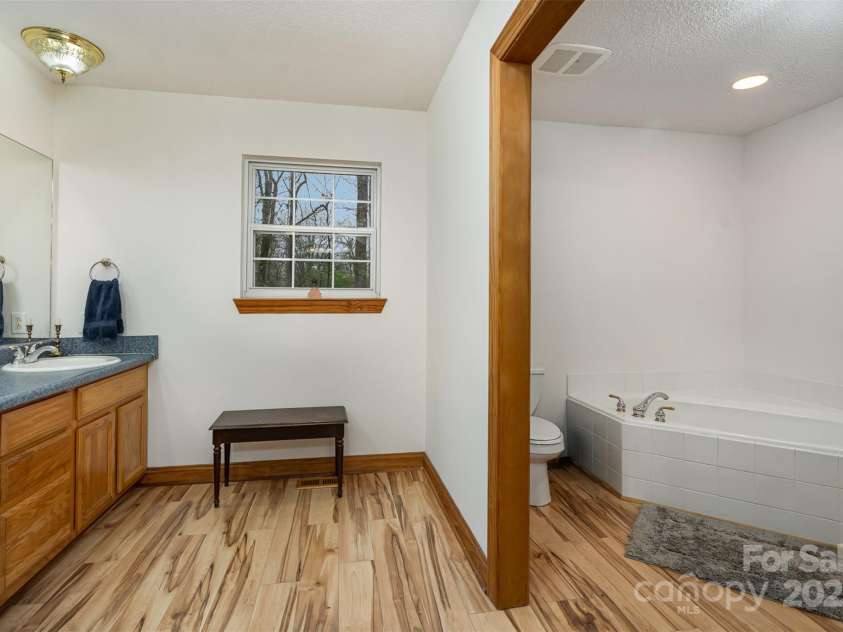 3720 Lanes Creek Road, Marshville, NC 28103.  MLS# CAR4242388, YatesRealty ID 8282. 