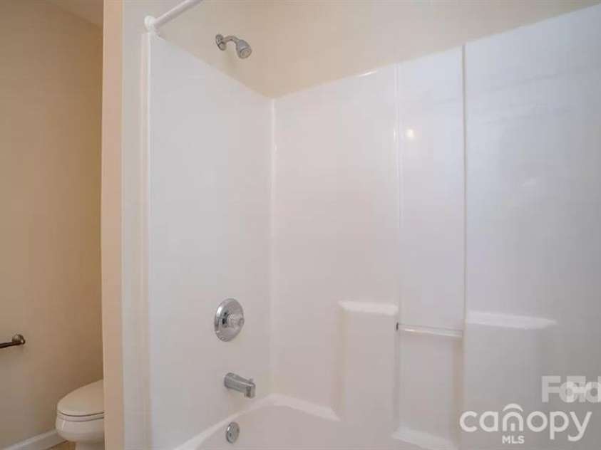 7479 Katherine Drive, Denver, NC 28037.  MLS# CAR4343187, YatesRealty ID 8282. 