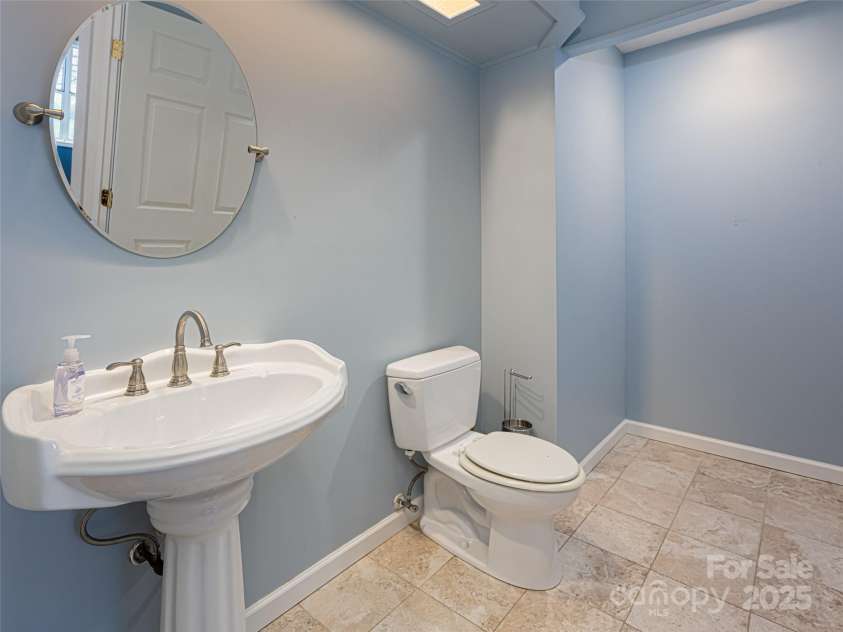 361 Laurel Park Place, Hendersonville, NC 28791.  MLS# CAR4244197, YatesRealty ID 8283. 