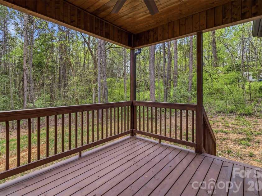602 Stateline Road, Clover, SC 29710.  MLS# CAR4362827, YatesRealty ID 8283. 