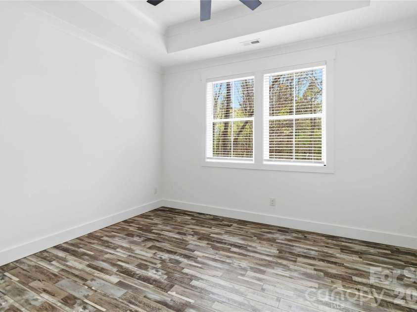 602 Stateline Road, Clover, SC 29710.  MLS# CAR4362827, YatesRealty ID 8283. Primary BR