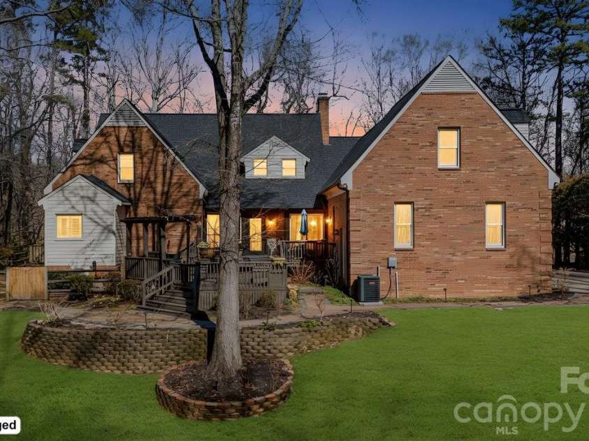 25 Blenheim Court, Concord, NC 28025.  MLS# CAR4347526, YatesRealty ID 8284. 