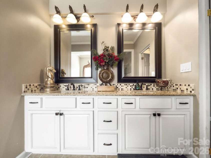 25 Blenheim Court, Concord, NC 28025.  MLS# CAR4347526, YatesRealty ID 8284. 