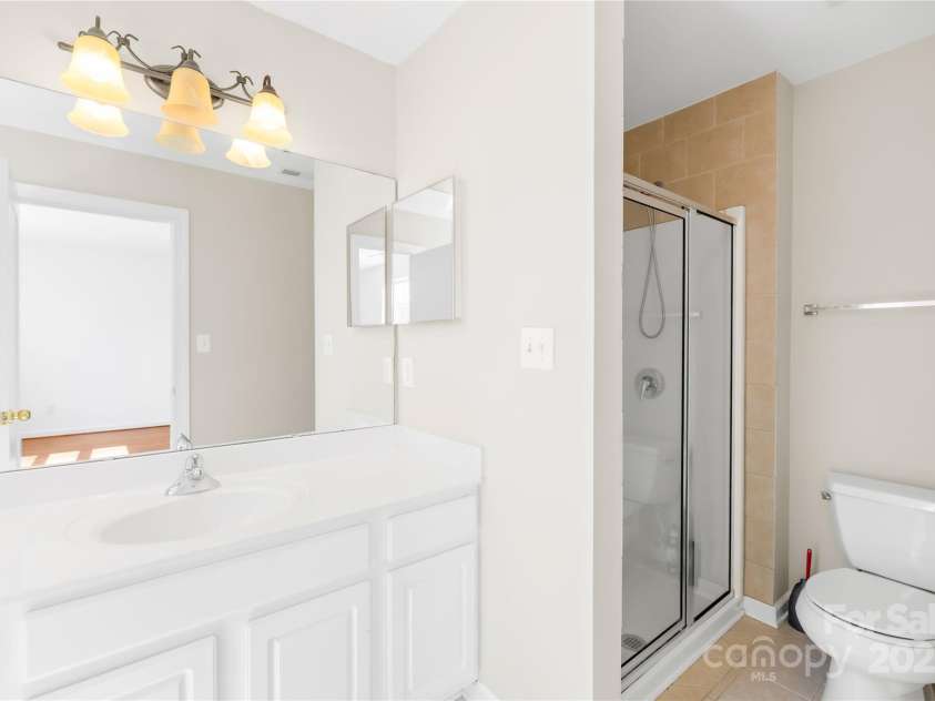 6418 Castlewynd Court, Charlotte, NC 28212.  MLS# CAR4248361, YatesRealty ID 8284. 