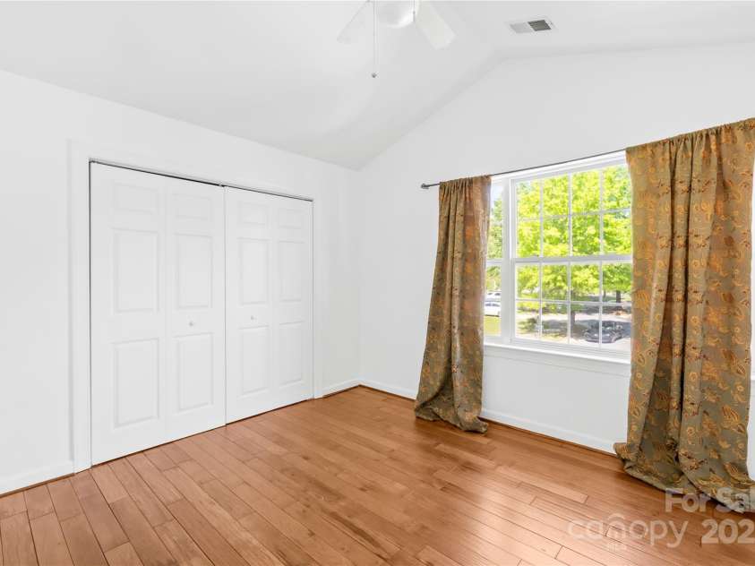 6418 Castlewynd Court, Charlotte, NC 28212.  MLS# CAR4248361, YatesRealty ID 8284. 