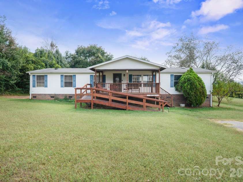 6776 Cobbs Place, Connelly Springs, NC 28612.  MLS# CAR4304195, YatesRealty ID 8285. 