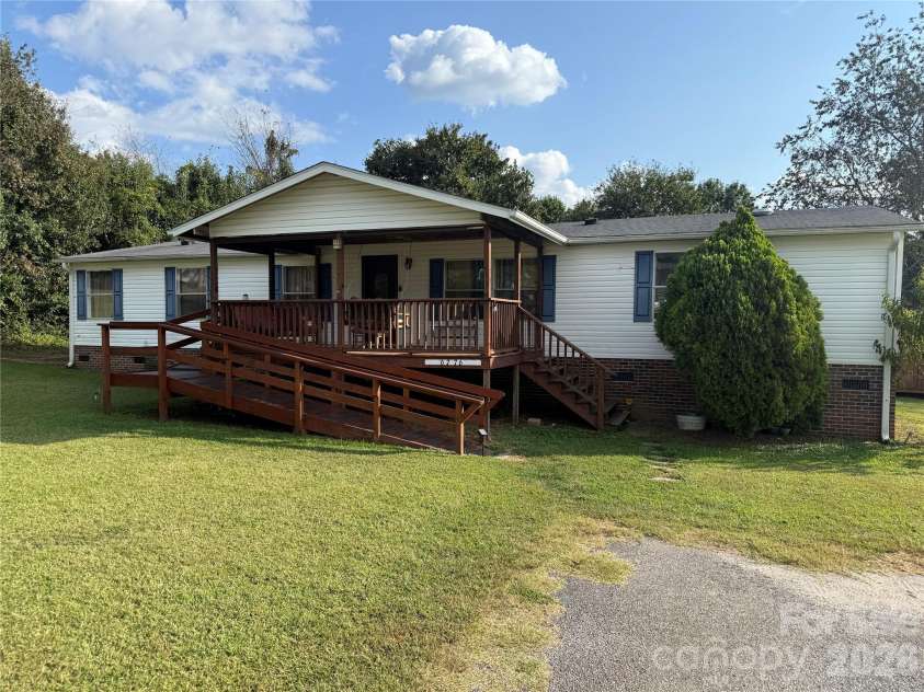6776 Cobbs Place, Connelly Springs, NC 28612.  MLS# CAR4304195, YatesRealty ID 8285. 