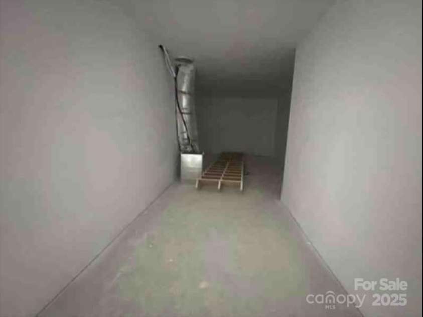 8038 Pawtuckett Road, Charlotte, NC 28214.  MLS# CAR4245833, YatesRealty ID 8285. Basement