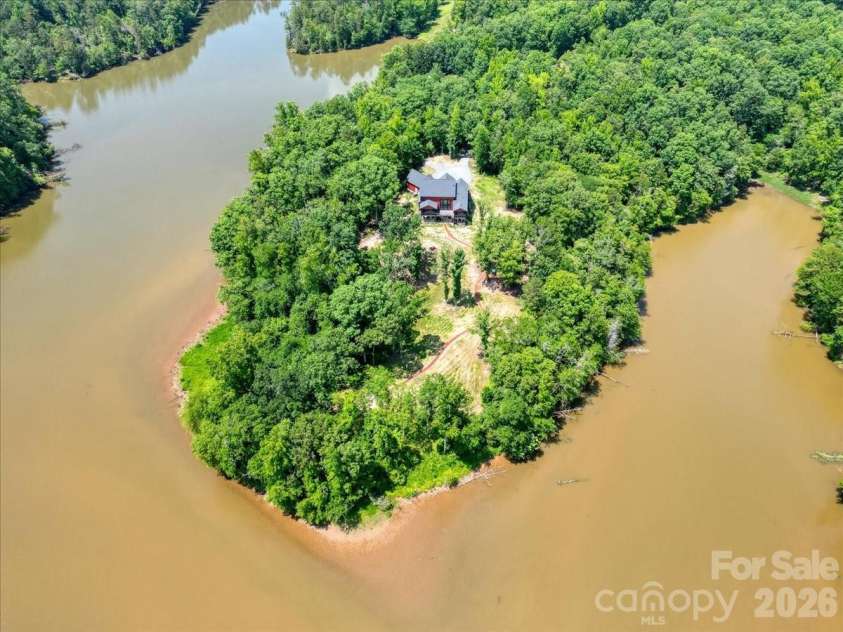 1194 99 Island Road, Blacksburg, SC 29702.  MLS# CAR4363786, YatesRealty ID 8287. 