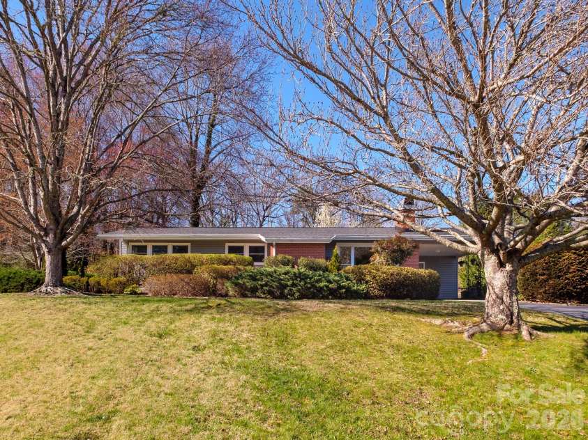 317 Allison Road, Brevard, NC 28712.  MLS# CAR4349460, YatesRealty ID 8288. 