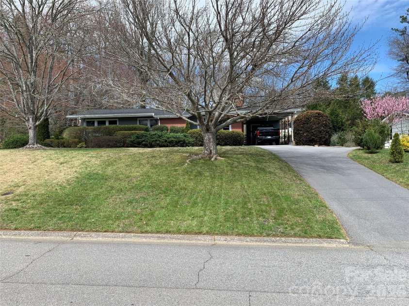 317 Allison Road, Brevard, NC 28712.  MLS# CAR4349460, YatesRealty ID 8288. 