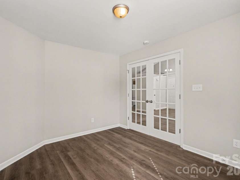 10132 Orchard Grass Court, Charlotte, NC 28278.  MLS# CAR4359207, YatesRealty ID 8289. 