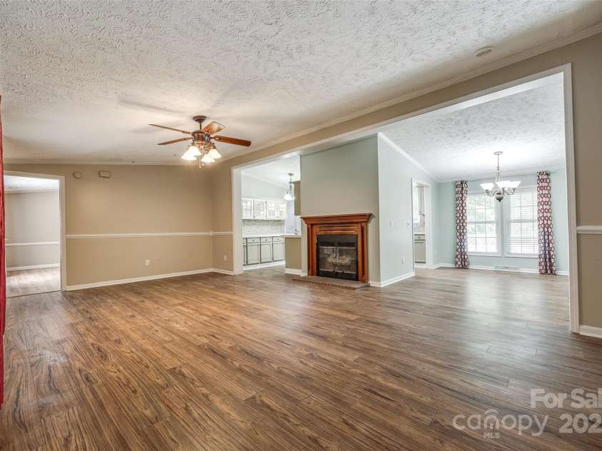 1060 Sierra Road, York, SC 29745.  MLS# CAR4245532, YatesRealty ID 8289. 