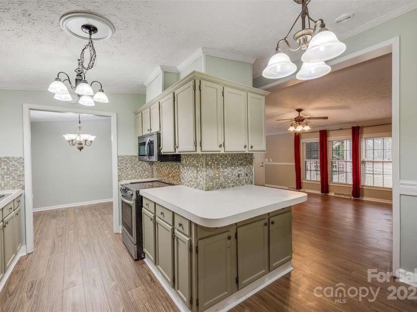 1060 Sierra Road, York, SC 29745.  MLS# CAR4245532, YatesRealty ID 8289. 
