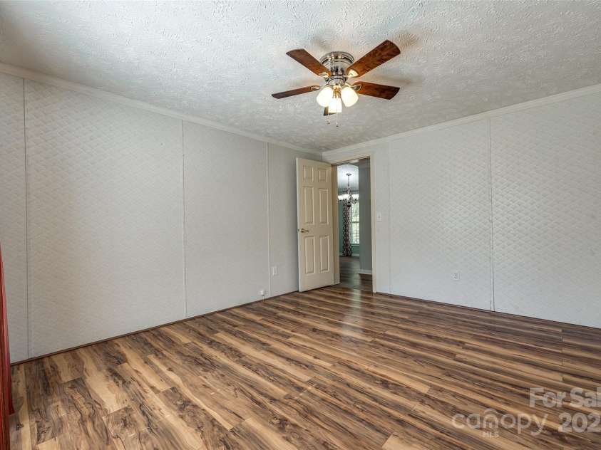 1060 Sierra Road, York, SC 29745.  MLS# CAR4245532, YatesRealty ID 8289. 
