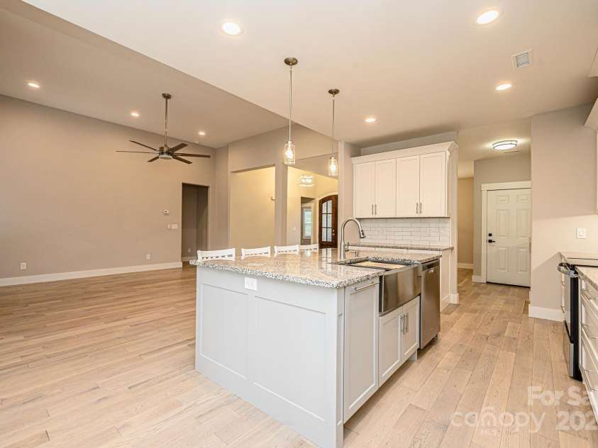 141 Winwood Circle, Granite Falls, NC 28630.  MLS# CAR4212757, YatesRealty ID 829. 