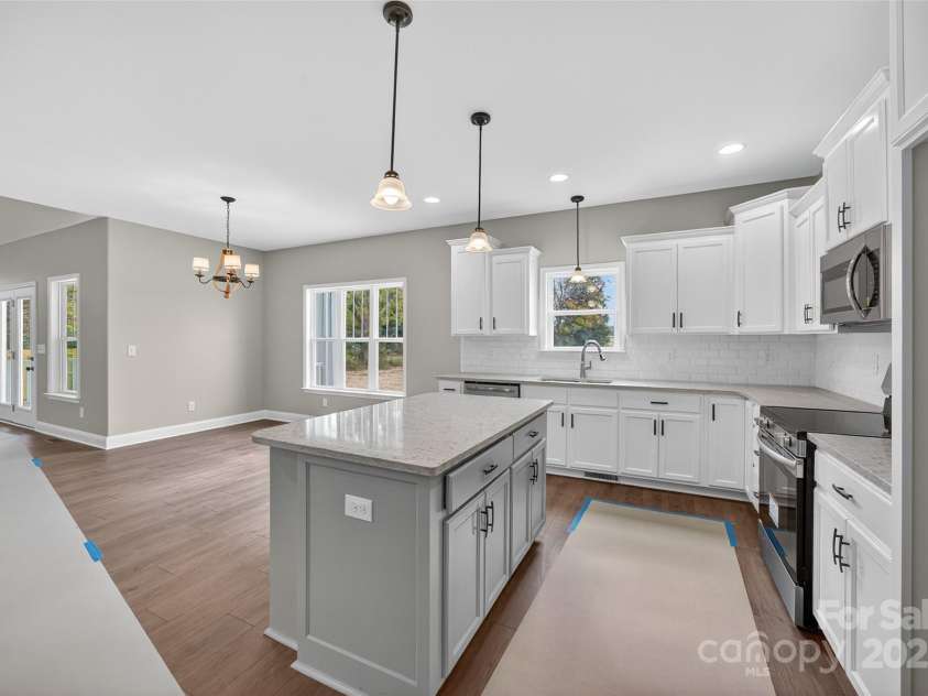 7195 Mooresville Road, Salisbury, NC 28147.  MLS# CAR4320534, YatesRealty ID 829. 