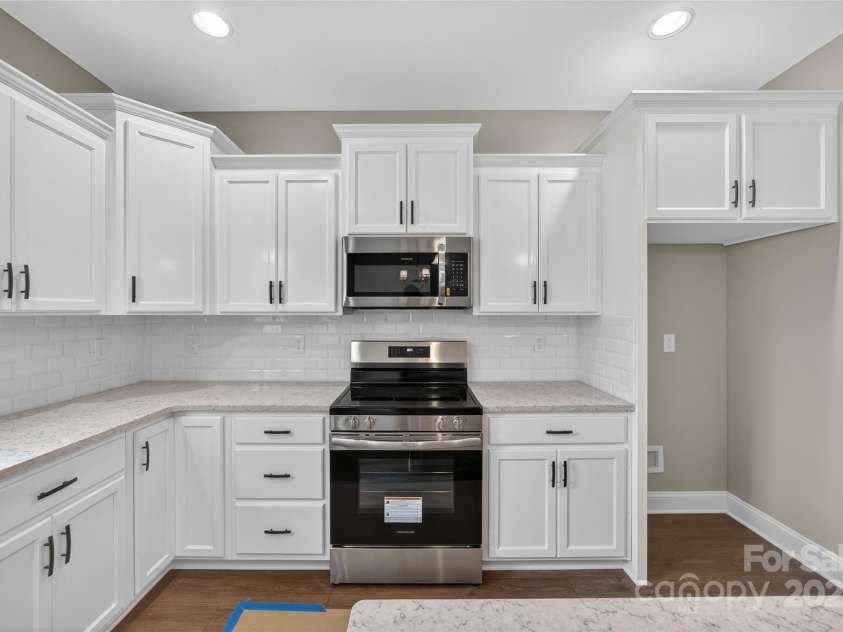 7195 Mooresville Road, Salisbury, NC 28147.  MLS# CAR4320534, YatesRealty ID 829. 