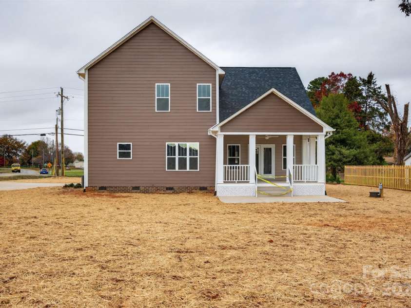 7195 Mooresville Road, Salisbury, NC 28147.  MLS# CAR4320534, YatesRealty ID 829. 
