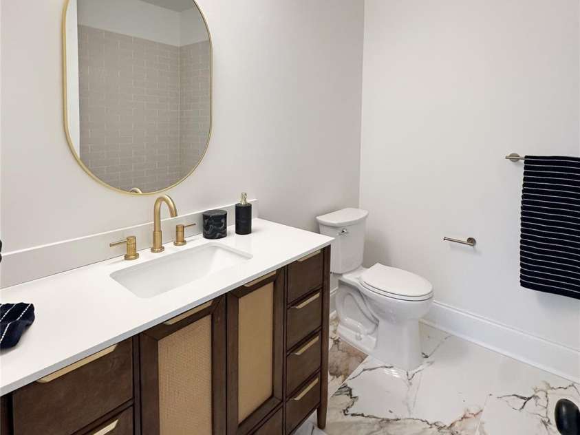 1705 Brandywine Drive, Matthews, NC 28105.  MLS# CAR4363355, YatesRealty ID 8290. 