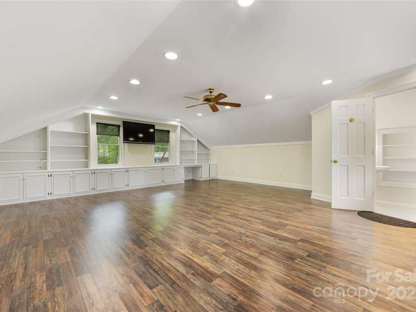 310 Whitestone Road, Charlotte, NC 28270.  MLS# CAR4251162, YatesRealty ID 8290. 