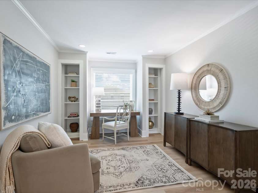 2719 Selwyn Avenue, Charlotte, NC 28209.  MLS# CAR4364340, YatesRealty ID 8292. 