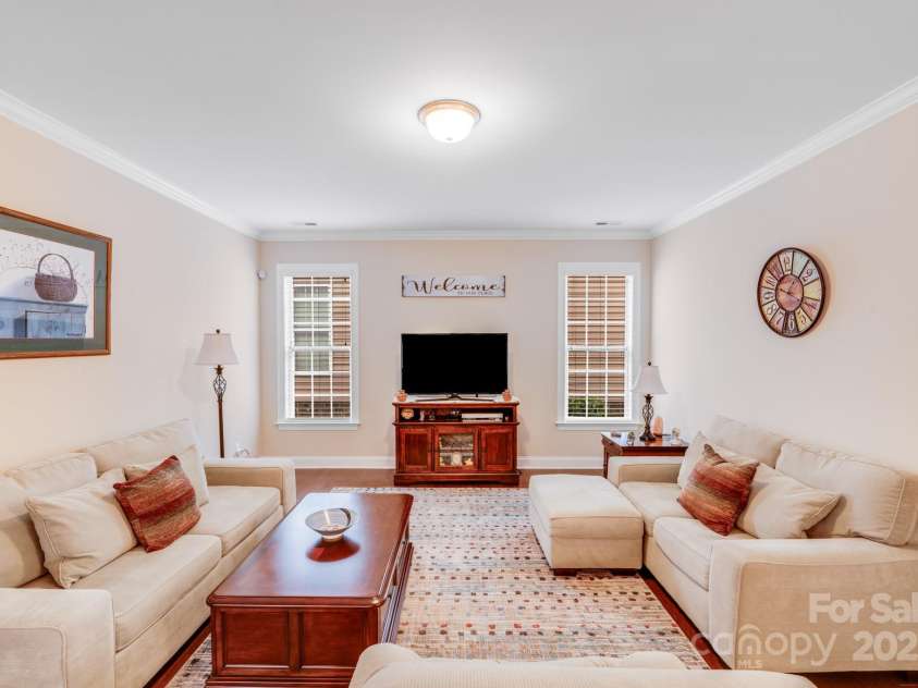 11135 Bailey Park Nature Drive, Cornelius, NC 28031.  MLS# CAR4332152, YatesRealty ID 8293. 