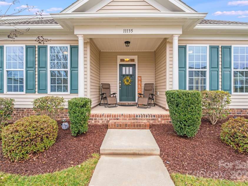 11135 Bailey Park Nature Drive, Cornelius, NC 28031.  MLS# CAR4332152, YatesRealty ID 8293. 