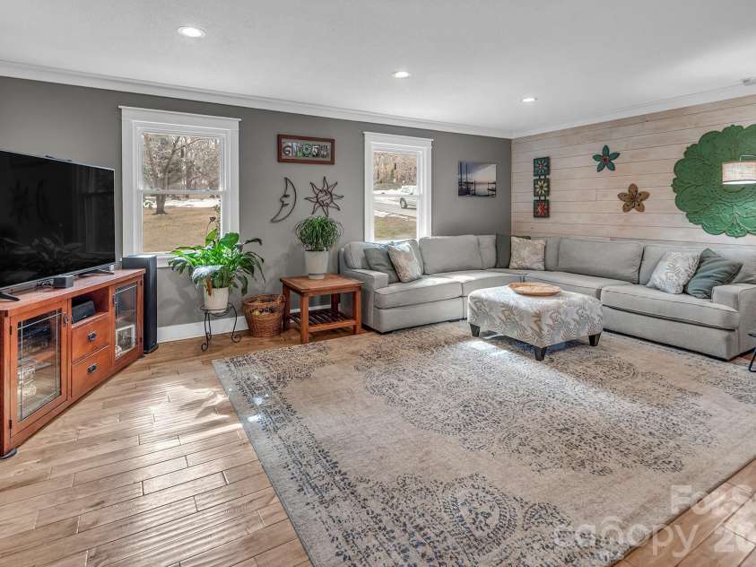 8550 Cottonwood Trail, Concord, NC 28027.  MLS# CAR4342361, YatesRealty ID 8295. 