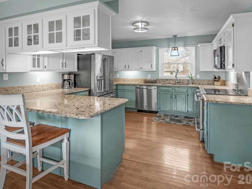 8550 Cottonwood Trail, Concord, NC 28027.  MLS# CAR4342361, YatesRealty ID 8295. 