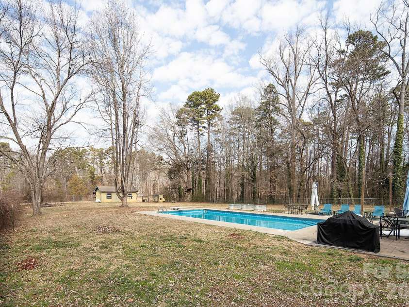 8550 Cottonwood Trail, Concord, NC 28027.  MLS# CAR4342361, YatesRealty ID 8295. 