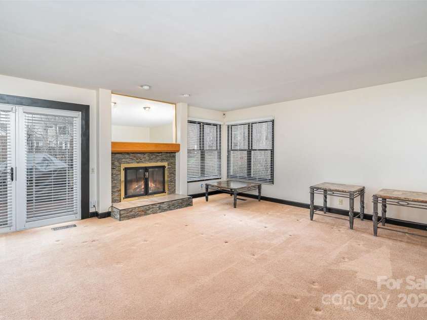 8909 Abberley Court, Huntersville, NC 28078.  MLS# CAR4232002, YatesRealty ID 8295. 