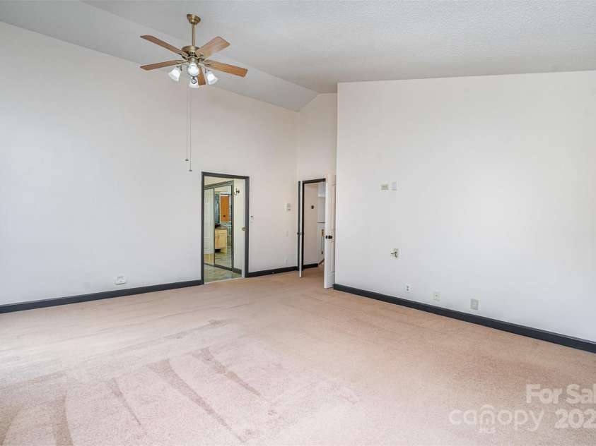 8909 Abberley Court, Huntersville, NC 28078.  MLS# CAR4232002, YatesRealty ID 8295. 