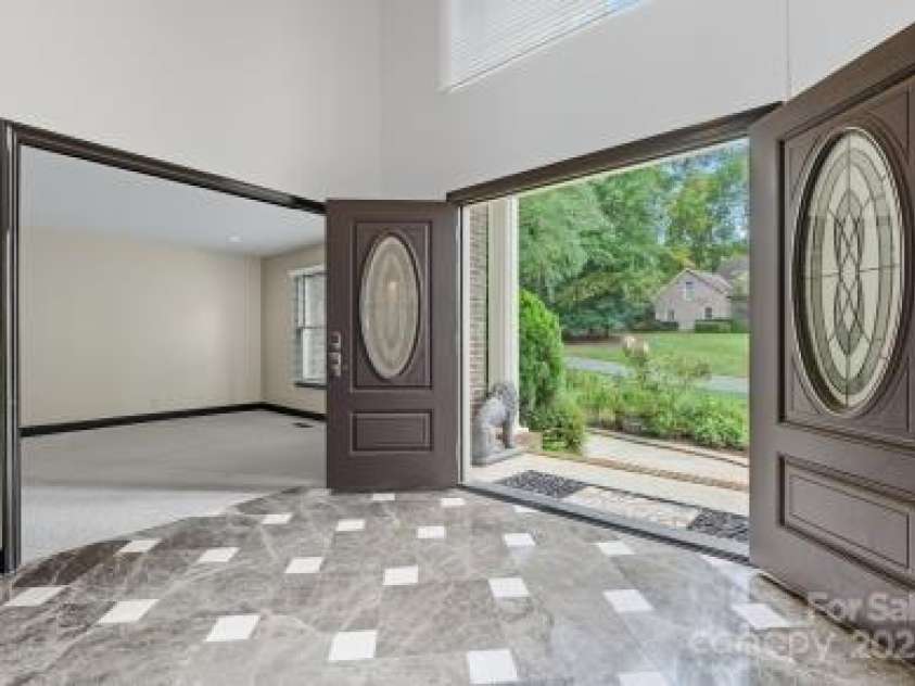 8909 Abberley Court, Huntersville, NC 28078.  MLS# CAR4292475, YatesRealty ID 8295. 