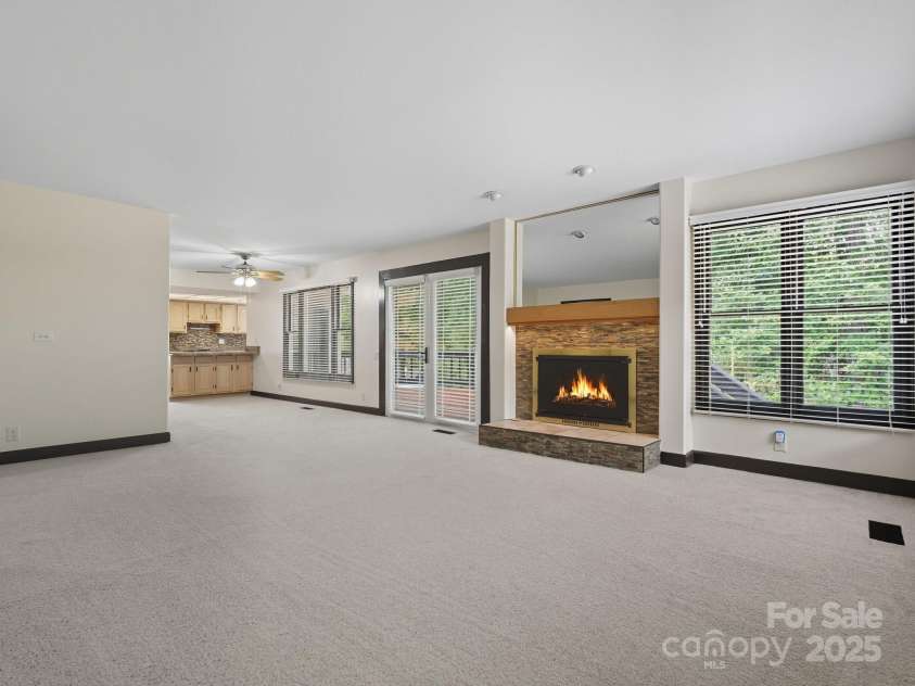 8909 Abberley Court, Huntersville, NC 28078.  MLS# CAR4292475, YatesRealty ID 8295. 