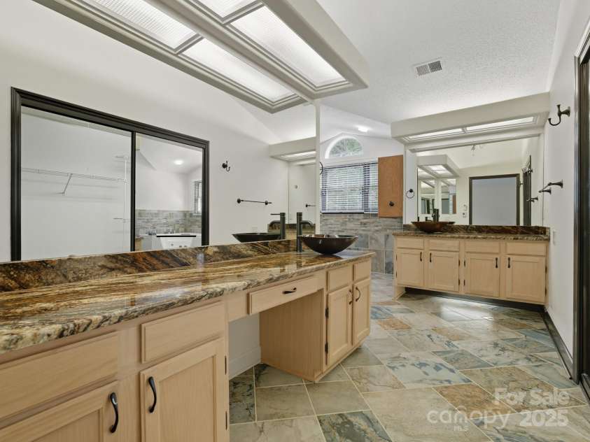 8909 Abberley Court, Huntersville, NC 28078.  MLS# CAR4292475, YatesRealty ID 8295. 