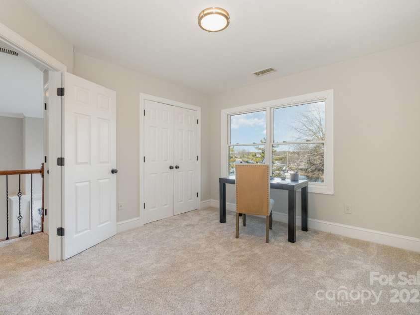 20105 Chapel Point Lane, Cornelius, NC 28031.  MLS# CAR4225021, YatesRealty ID 8296. 