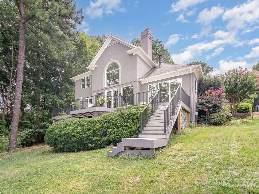 20105 Chapel Point Lane, Cornelius, NC 28031.  MLS# CAR4284650, YatesRealty ID 8296. 