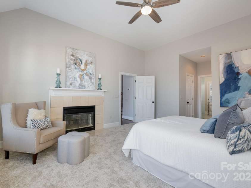 20105 Chapel Point Lane, Cornelius, NC 28031.  MLS# CAR4284650, YatesRealty ID 8296. 