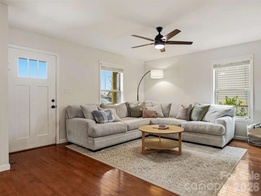 21 Yarrow Meadow Road, Weaverville, NC 28787.  MLS# CAR4352433, YatesRealty ID 8296. 