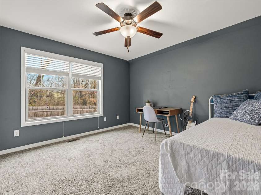 21 Yarrow Meadow Road, Weaverville, NC 28787.  MLS# CAR4352433, YatesRealty ID 8296. 