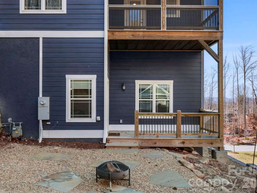235 Olivet Lane, Fletcher, NC 28732.  MLS# CAR4287194, YatesRealty ID 8297. 
