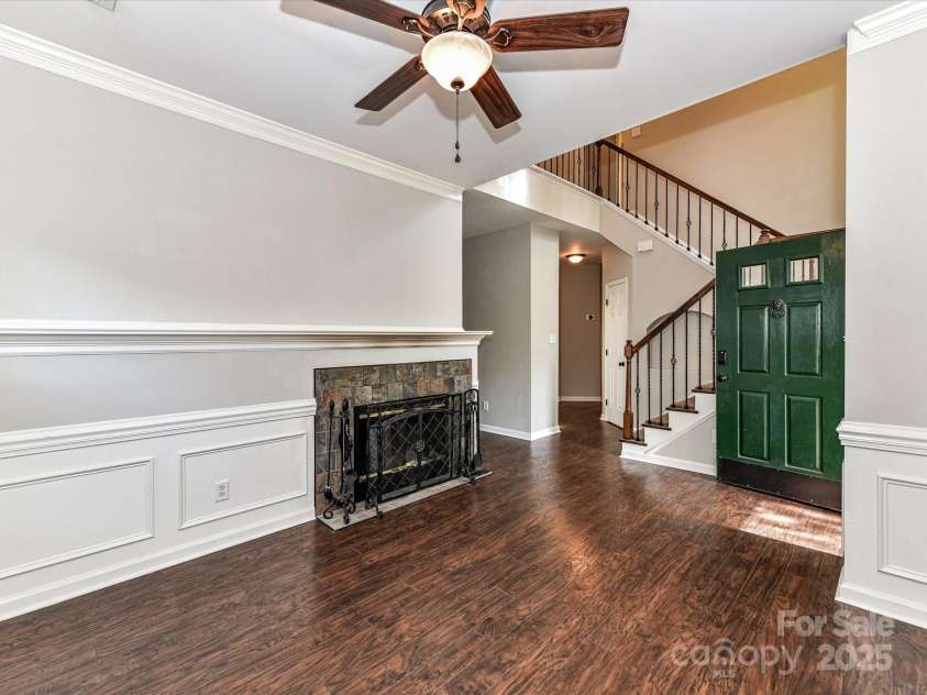 6027 Edinmeadow Lane, Charlotte, NC 28269.  MLS# CAR4284347, YatesRealty ID 8297. 
