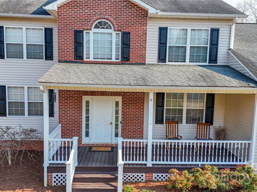 200 Winding Creek Drive, Morganton, NC 28655.  MLS# CAR4232037, YatesRealty ID 8298. 