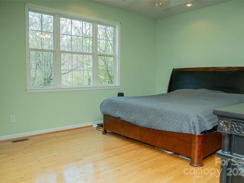 200 Winding Creek Drive, Morganton, NC 28655.  MLS# CAR4232037, YatesRealty ID 8298. 