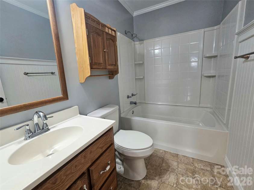 506 Settlement Drive, Midland, NC 28107.  MLS# CAR4335976, YatesRealty ID 8299. 