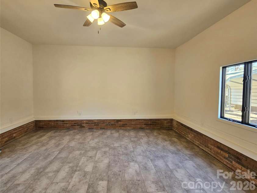 506 Settlement Drive, Midland, NC 28107.  MLS# CAR4335976, YatesRealty ID 8299. 