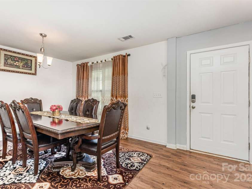 1029 Sundance Drive, Gastonia, NC 28054.  MLS# CAR4303108, YatesRealty ID 83. 