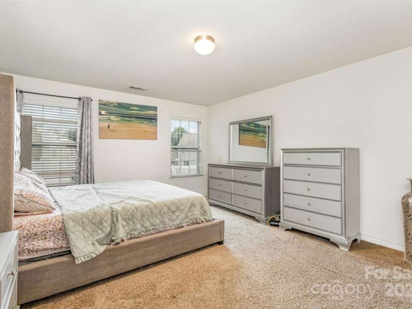 1029 Sundance Drive, Gastonia, NC 28054.  MLS# CAR4303108, YatesRealty ID 83. 